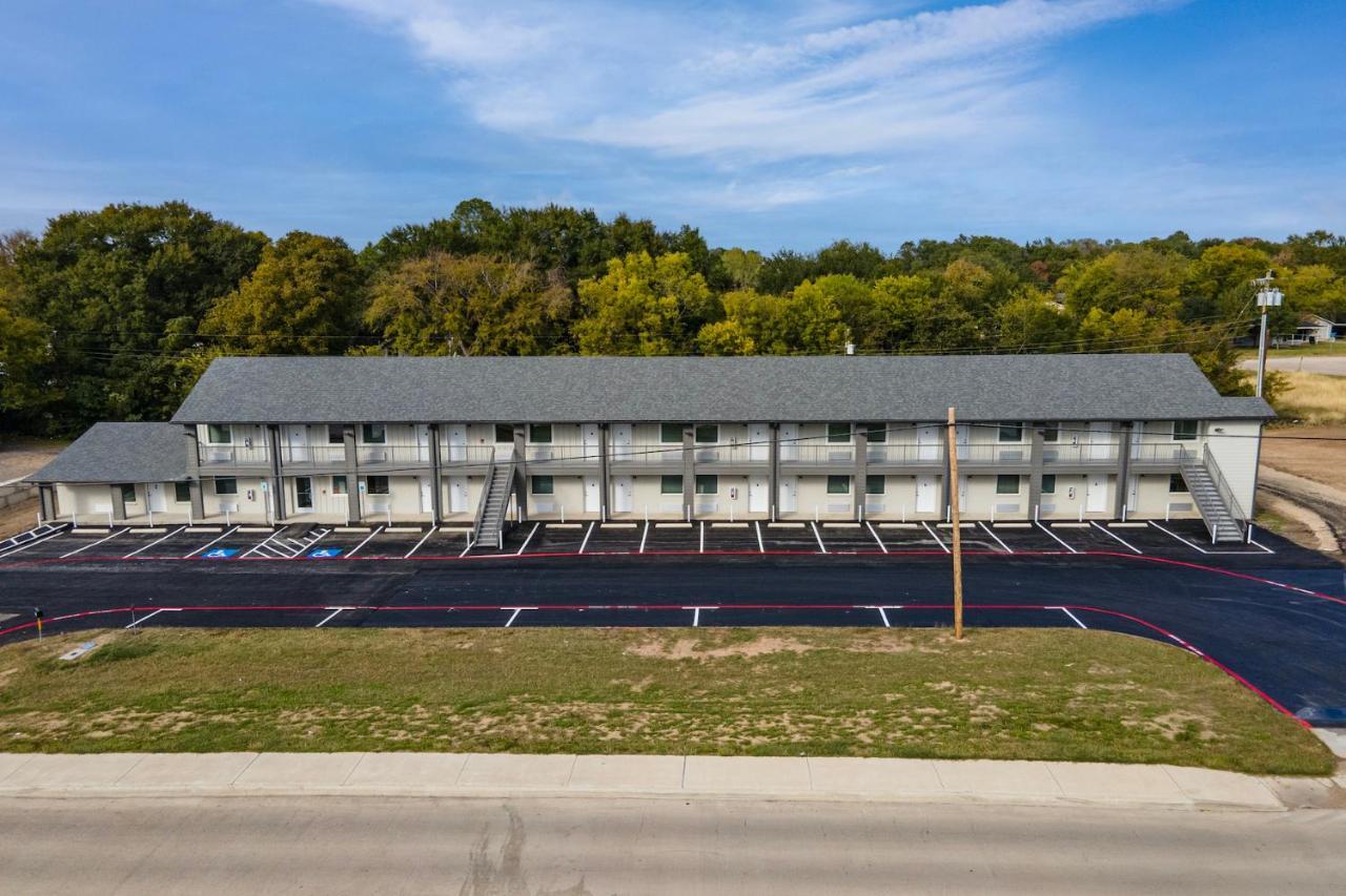Extended Stay Gun Barrel City Ngoại thất bức ảnh